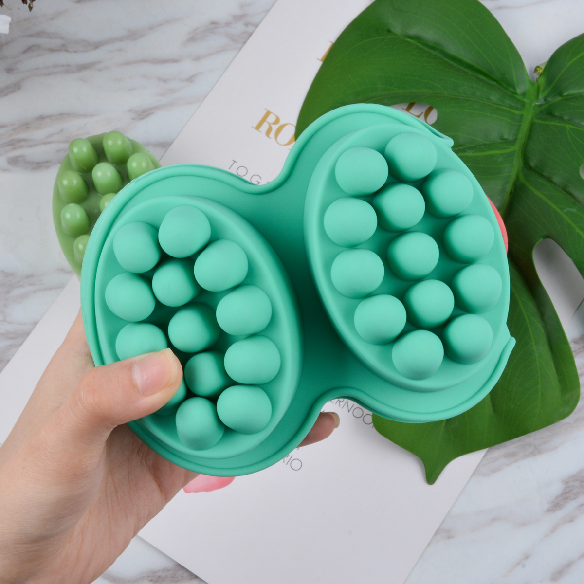 4 Hole Oval Massage Soap Silic - Candle Making For Beginners recension och pris